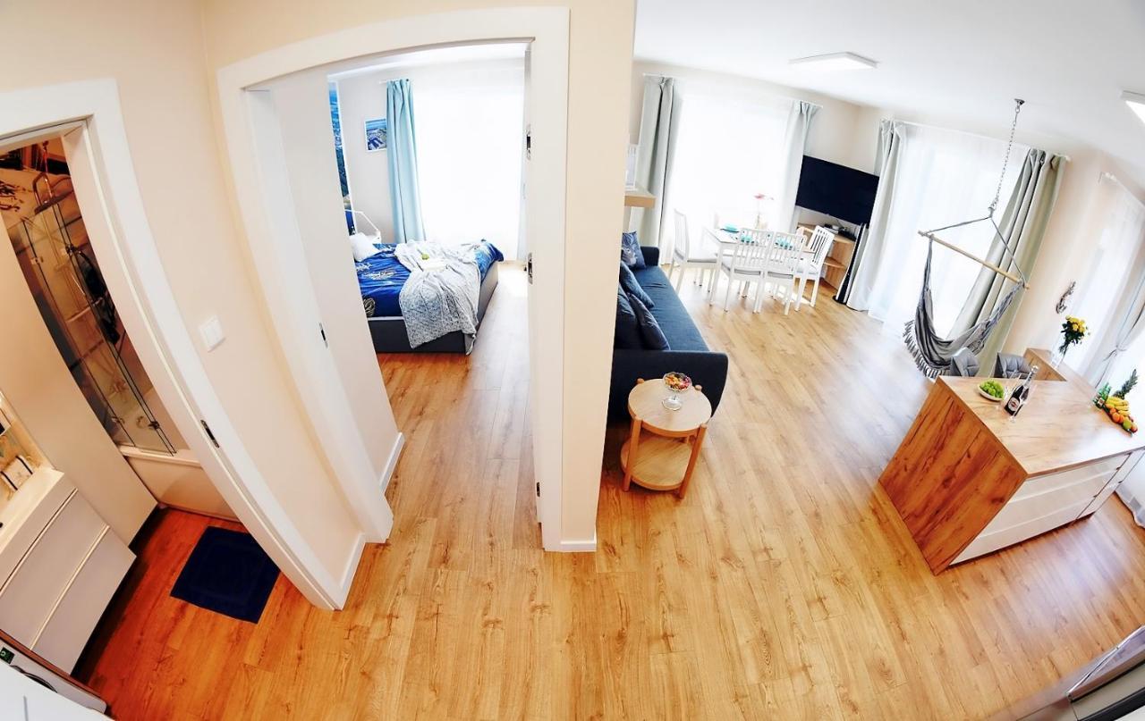شقة Apartament Premium Mikiniki كولوبرزيغ المظهر الخارجي الصورة