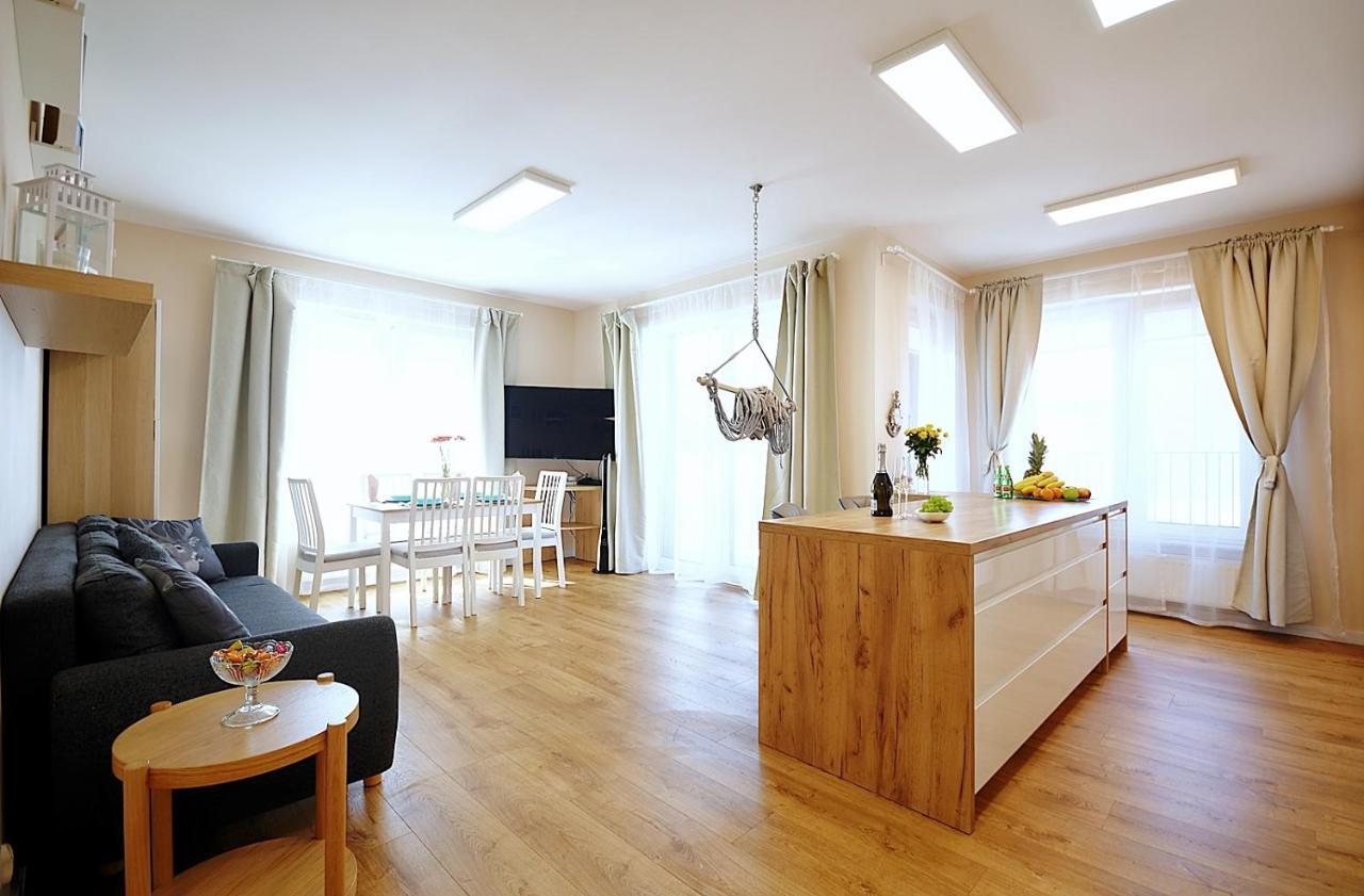 شقة Apartament Premium Mikiniki كولوبرزيغ المظهر الخارجي الصورة